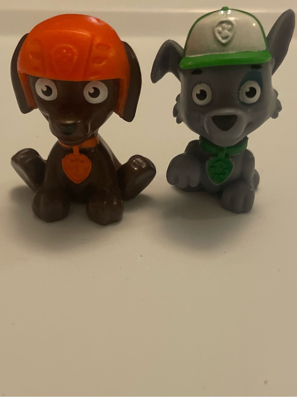 Paw Patrol Mini Dog Figures Rocky and Zuma
